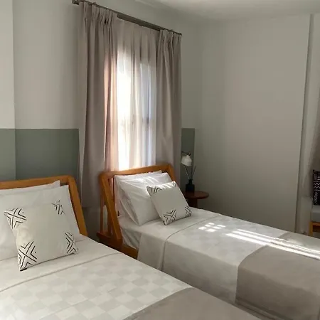 Min (adults Only) فندق مبيت وإفطار *