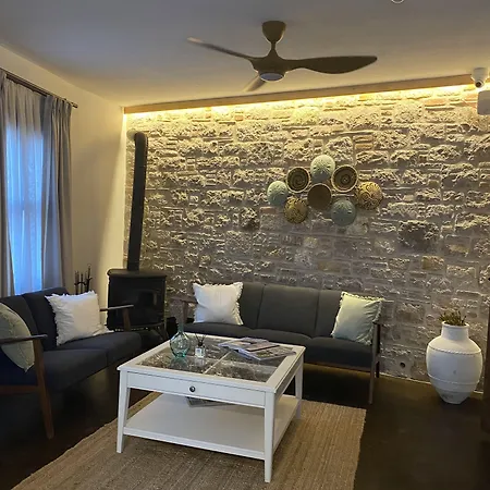 فندق مبيت وإفطار Min (adults Only)