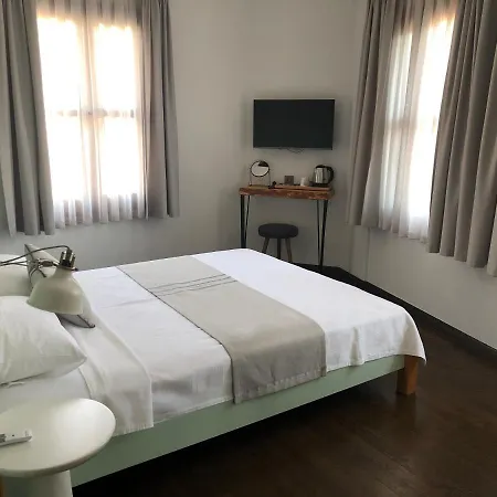 Nocleg ze śniadaniem Min (adults Only) *