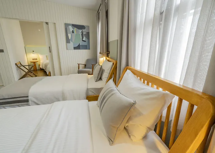 Min (adults Only) * Ayvalı