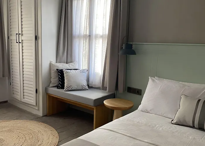 Min (adults Only) Panzió